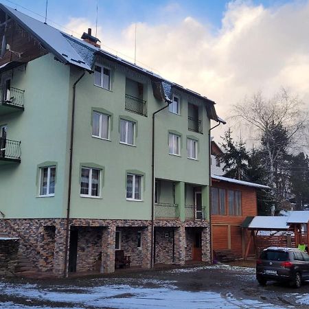 Садиба "Перелаз" Lazeshchyna Esterno foto